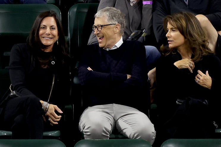 Билл Гейтс и Паула Херд на теннисном матче